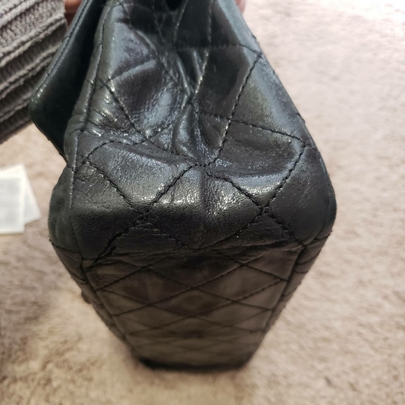 Chanel medium black shimmer reissue - Picture 8 of 11